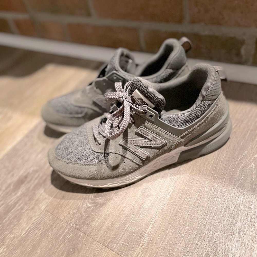 All gray barely used New Balance 574 women’s size 8